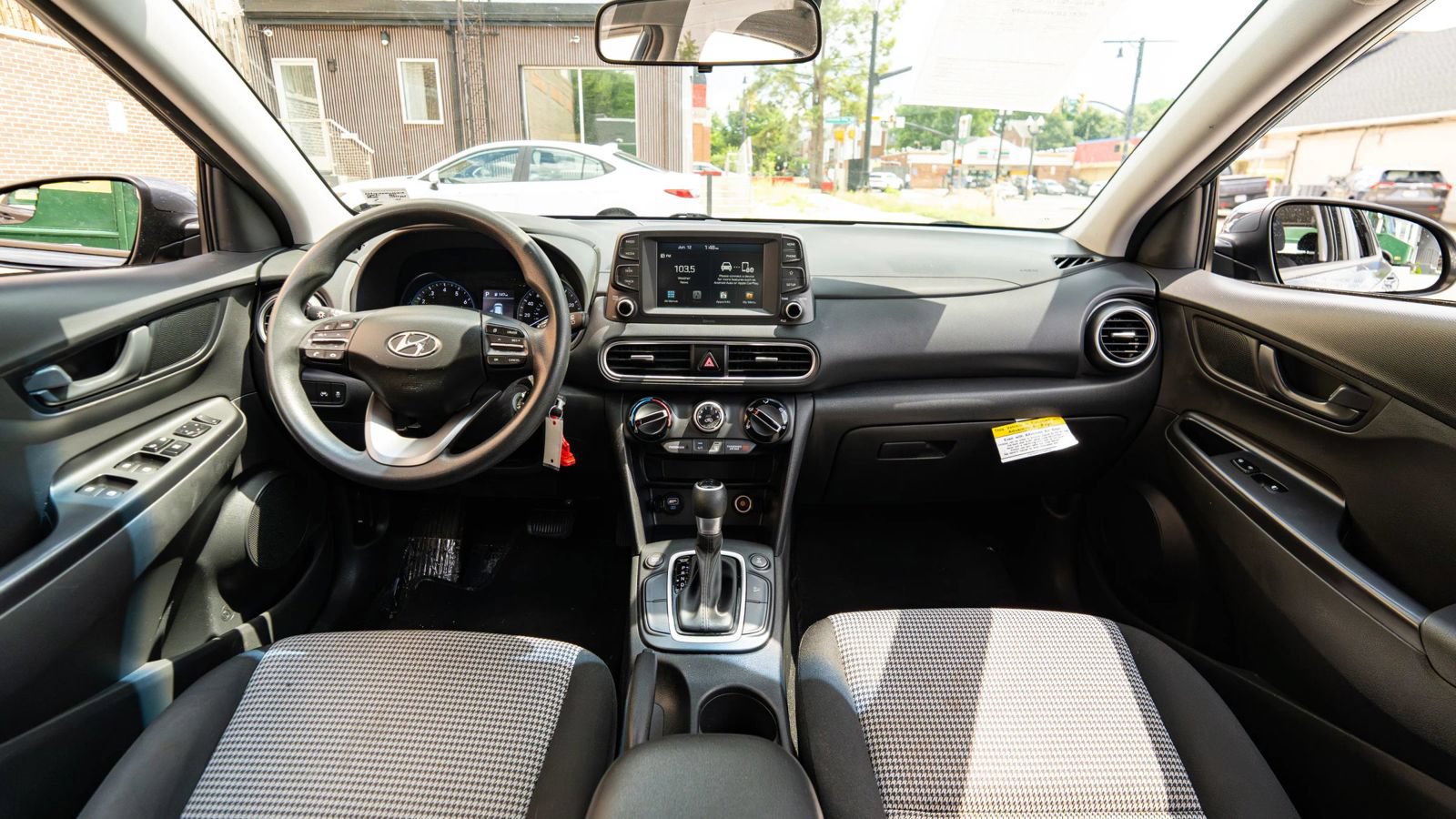 Used 2021 Hyundai Kona SE AWD/4WD image 22