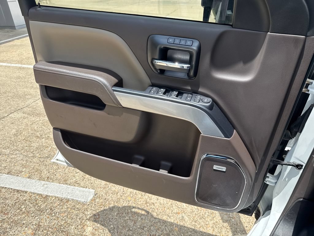 Used 2017 Chevrolet Silverado 2500 LTZ w/ Duramax Plus Package AWD/4WD image 24