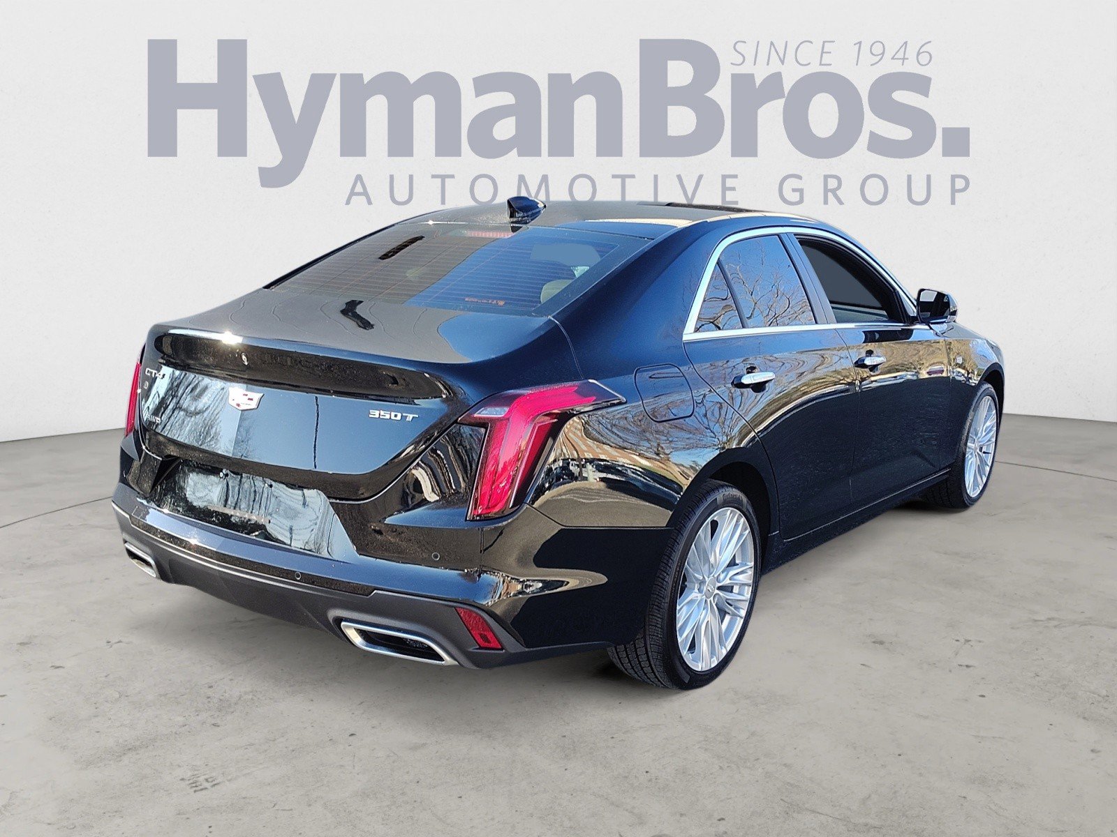 Used 2020 Cadillac CT4 Premium Luxury image 3
