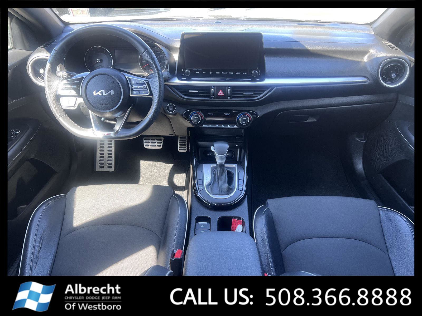 Used 2023 Kia Forte GT-Line w/ GT-Line Premium Package image 23