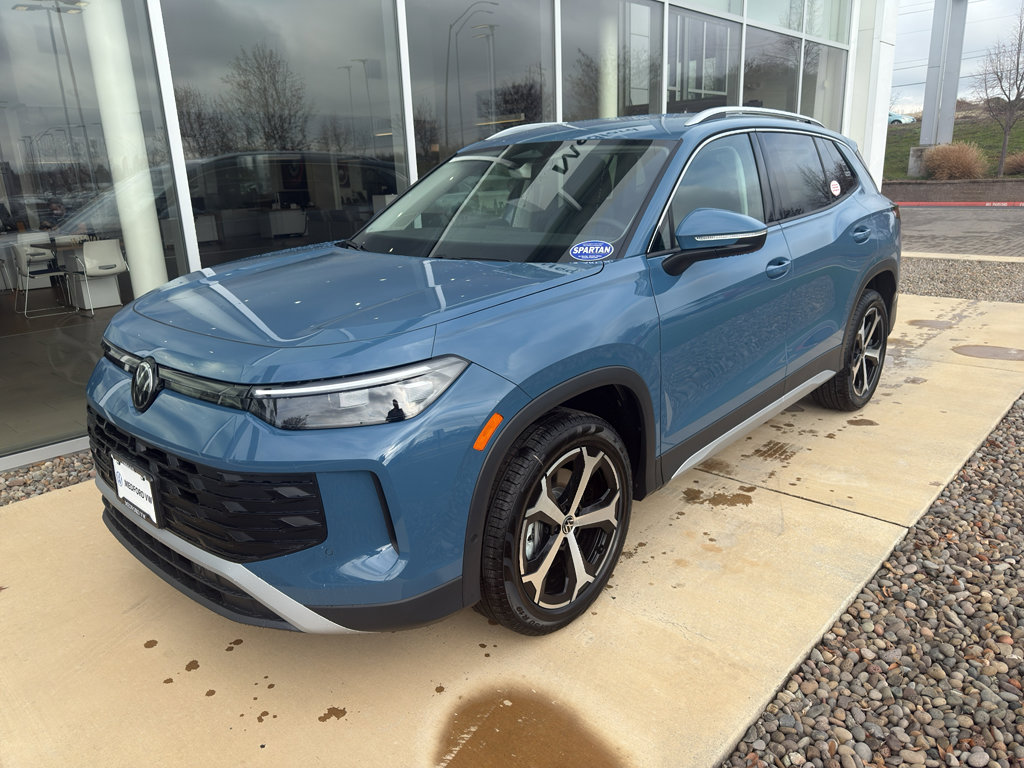 New 2026 Volkswagen Tiguan SE