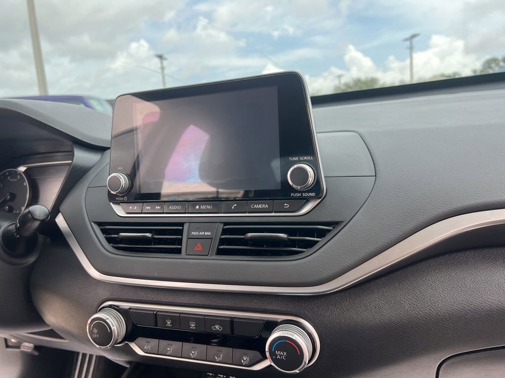 Used 2020 Nissan Altima 2.5 S image 39