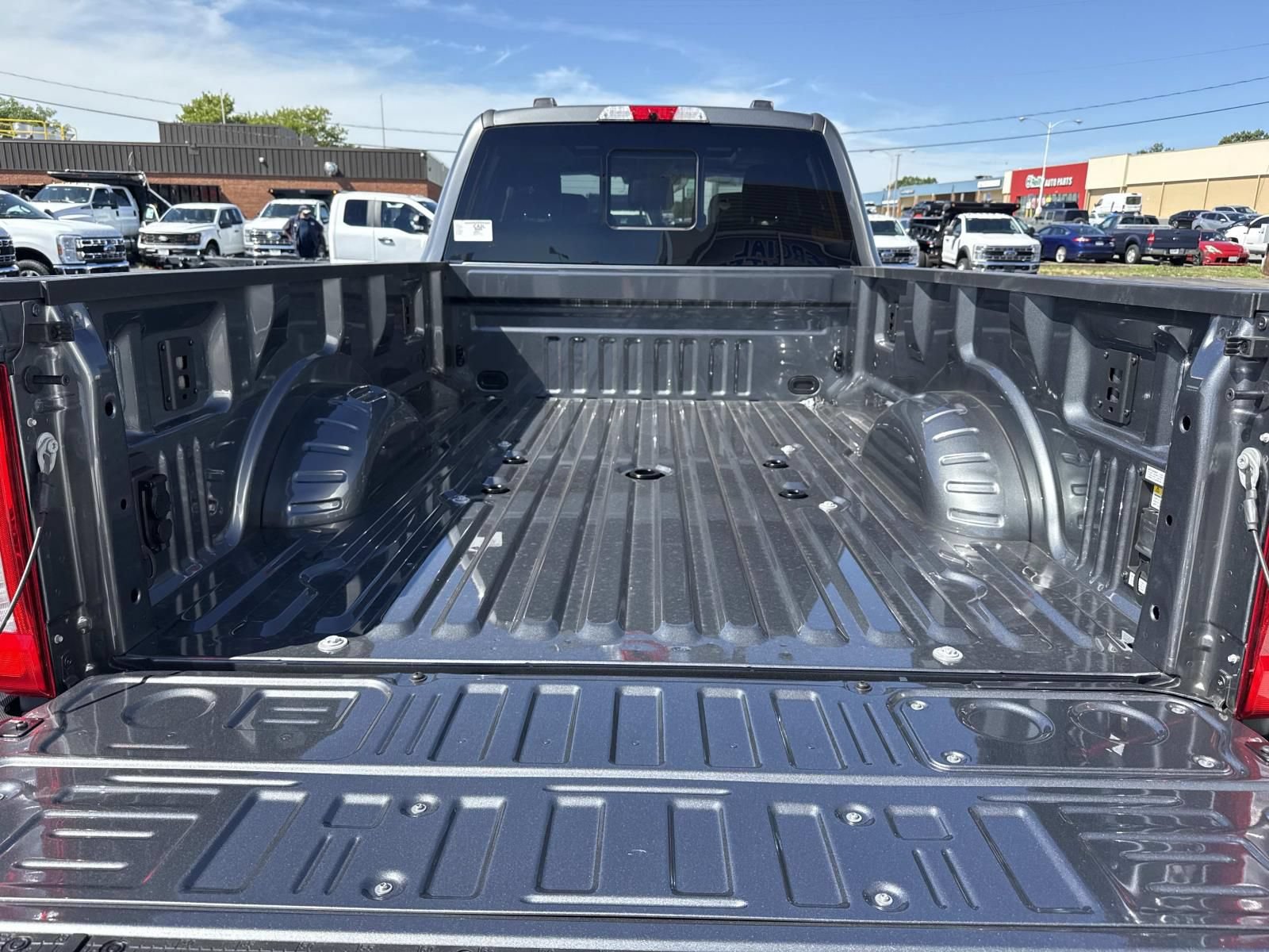 New 2026 Ford F350 Lariat w/ Lariat Ultimate Package AWD/4WD image 12