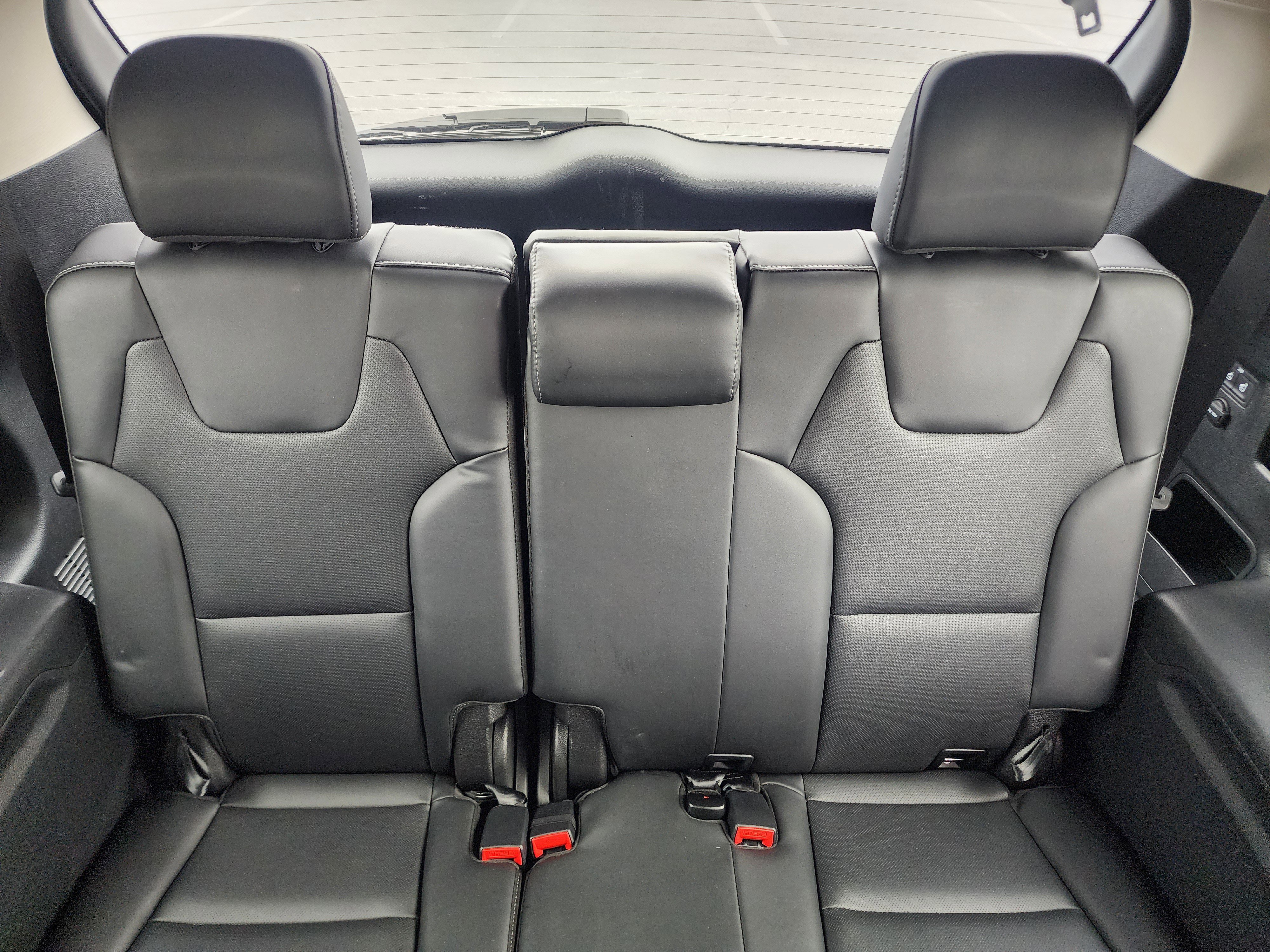 Used 2024 Kia Telluride LX image 16