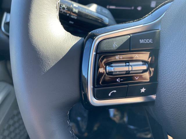 New 2026 Kia Carnival LXS image 26