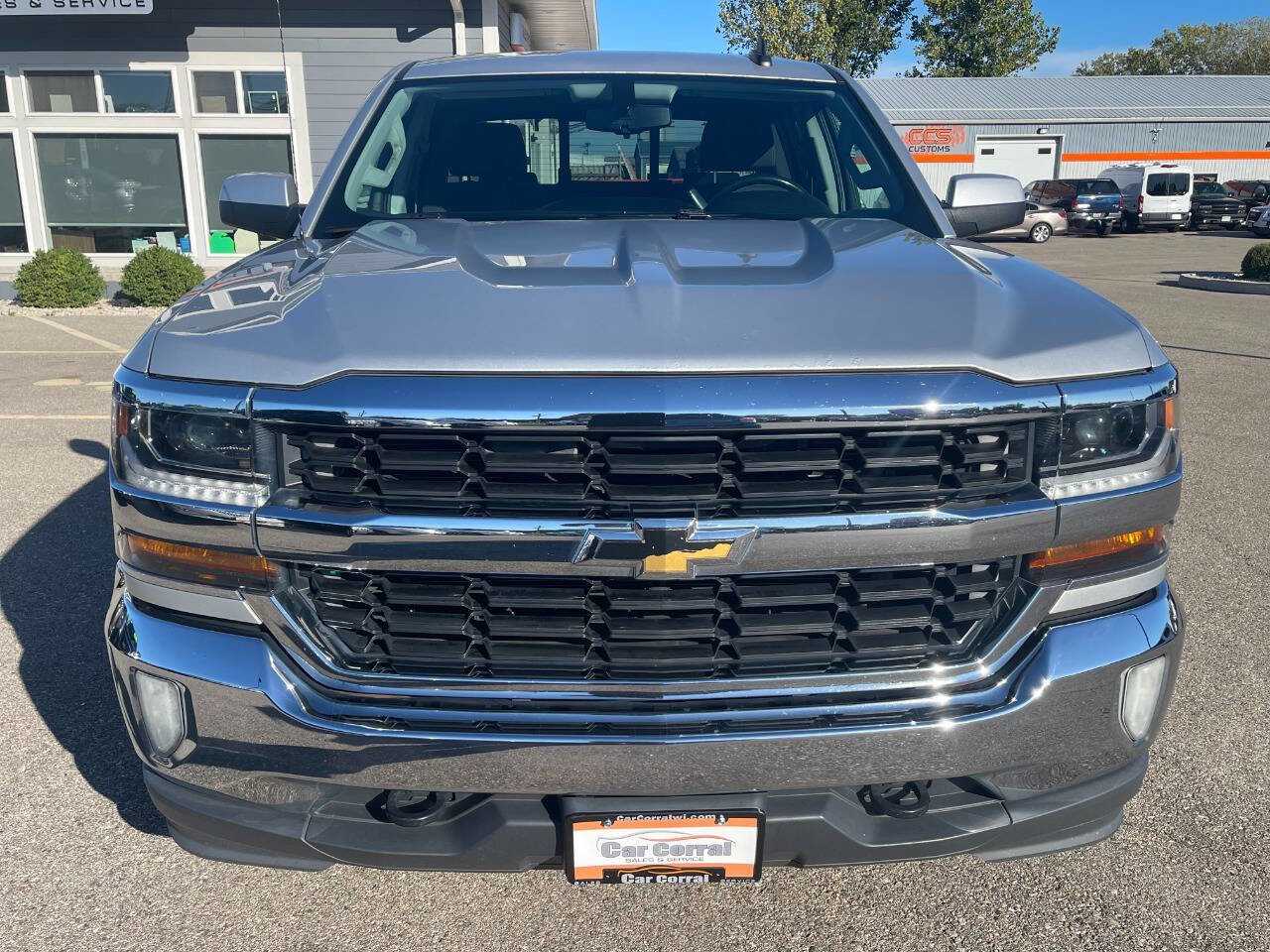 Used 2017 Chevrolet Silverado 1500 LT w/ All Star Edition image 8