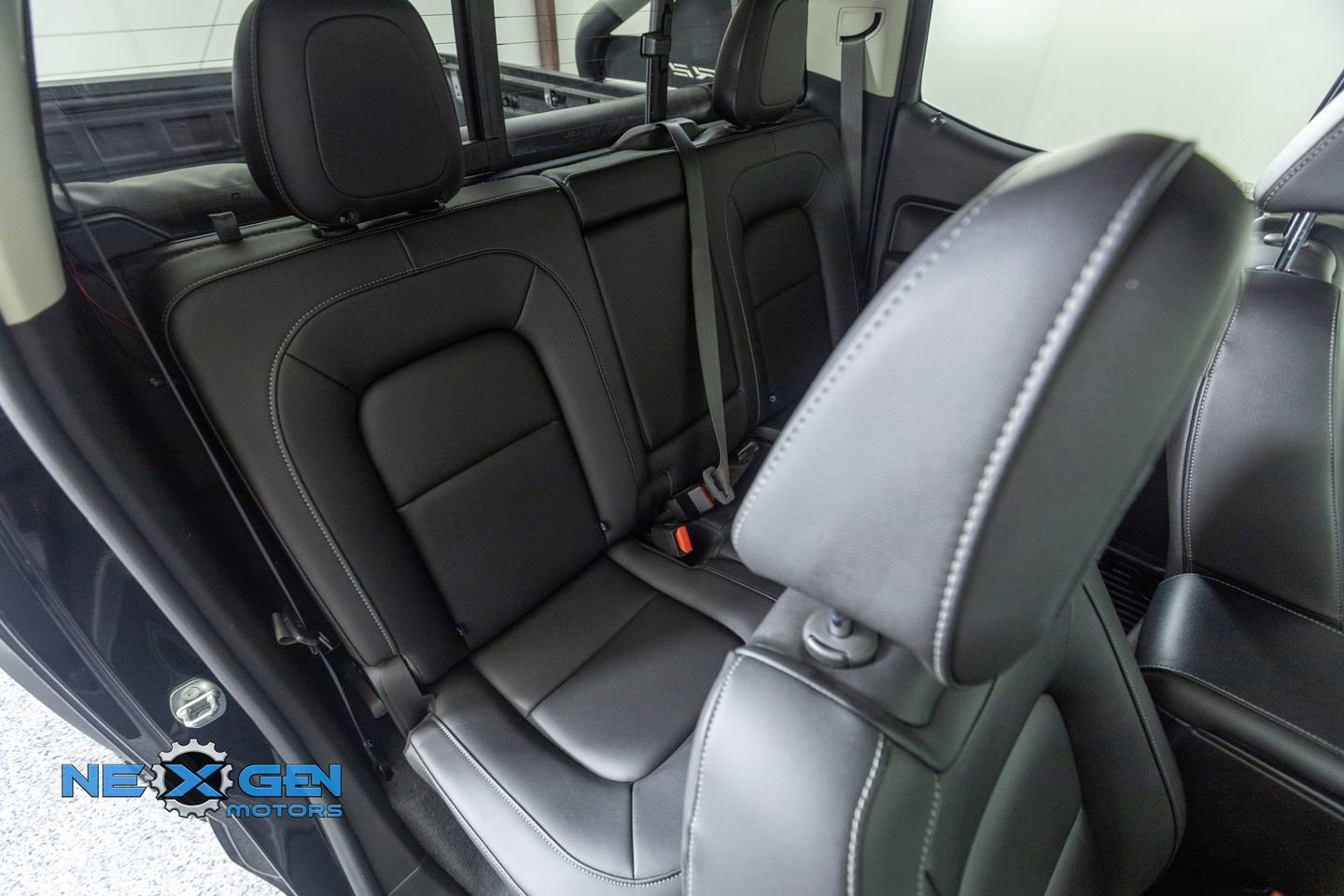 Used 2020 Chevrolet Colorado ZR2 w/ ZR2 Midnight Special Edition image 41