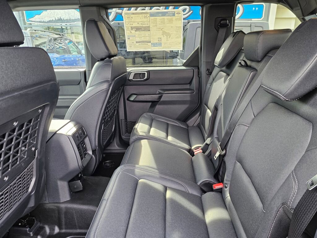 New 2026 Ford Bronco Big Bend w/ Black Diamond Package AWD/4WD image 9