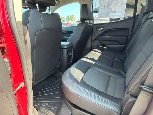 Used 2018 GMC Canyon All Terrain w/ Trailering Package AWD/4WD image 16