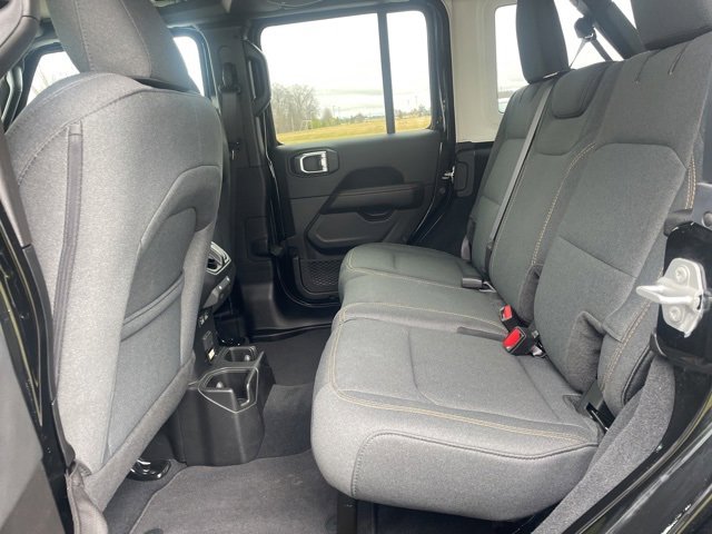 Used 2024 Jeep Wrangler Sahara w/ Safety Group image 13