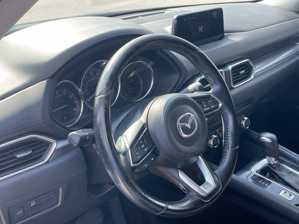 Used 2017 MAZDA CX-5 Touring w/ Preferred Equipment Package AWD/4WD image 9