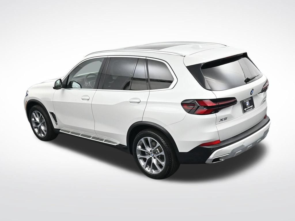 Used 2025 BMW X5 xDrive40i AWD/4WD image 28