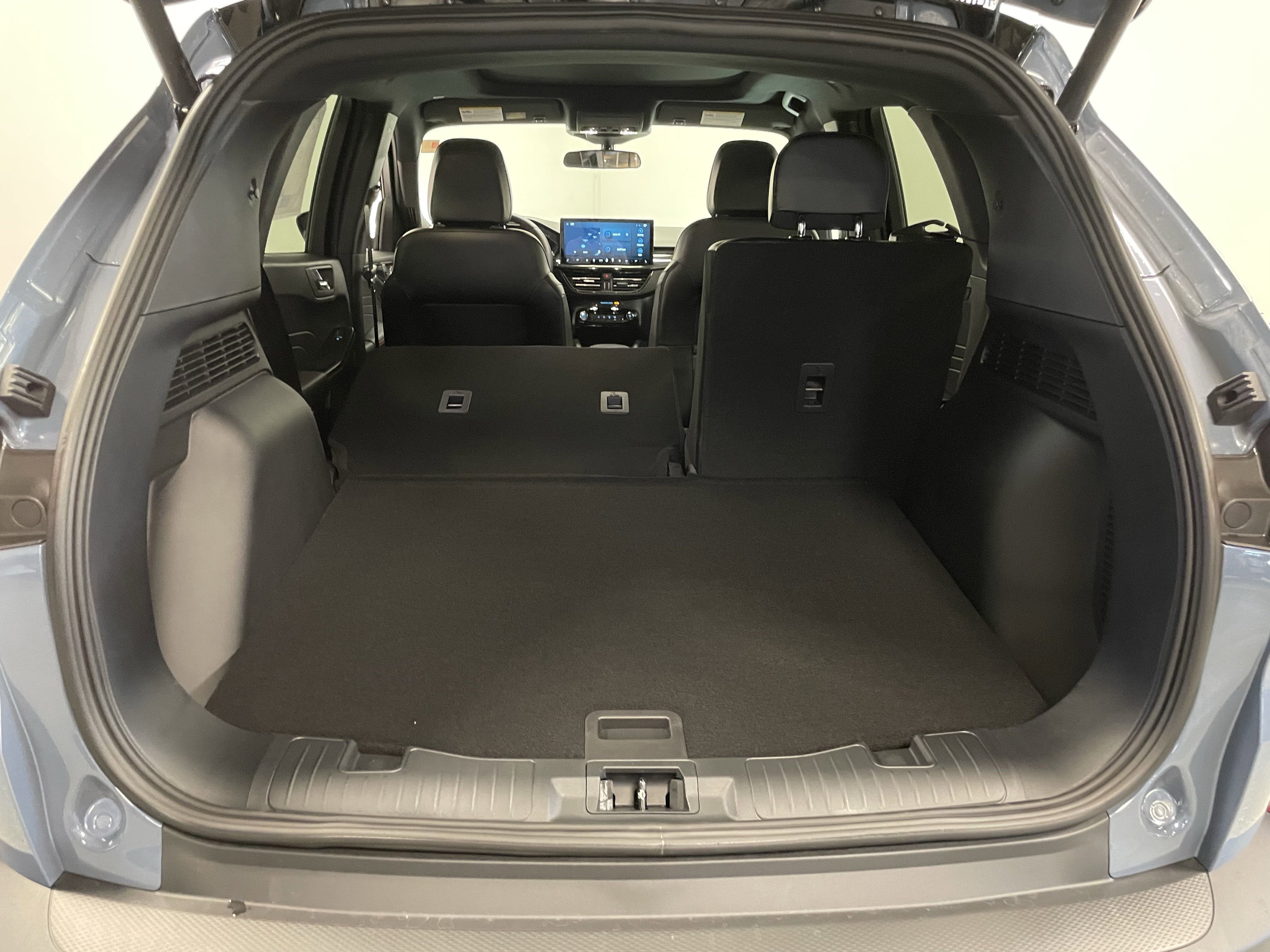 New 2025 Ford Escape ST-Line Elite w/ Tech Pack #1 image 25