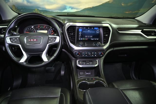 Used 2023 GMC Acadia SLT image 63