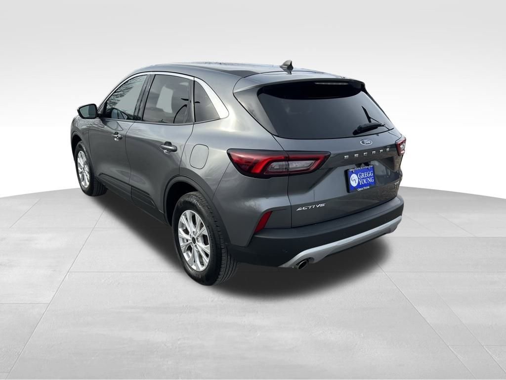 Used 2023 Ford Escape Active w/ Tech Pack #2 image 4