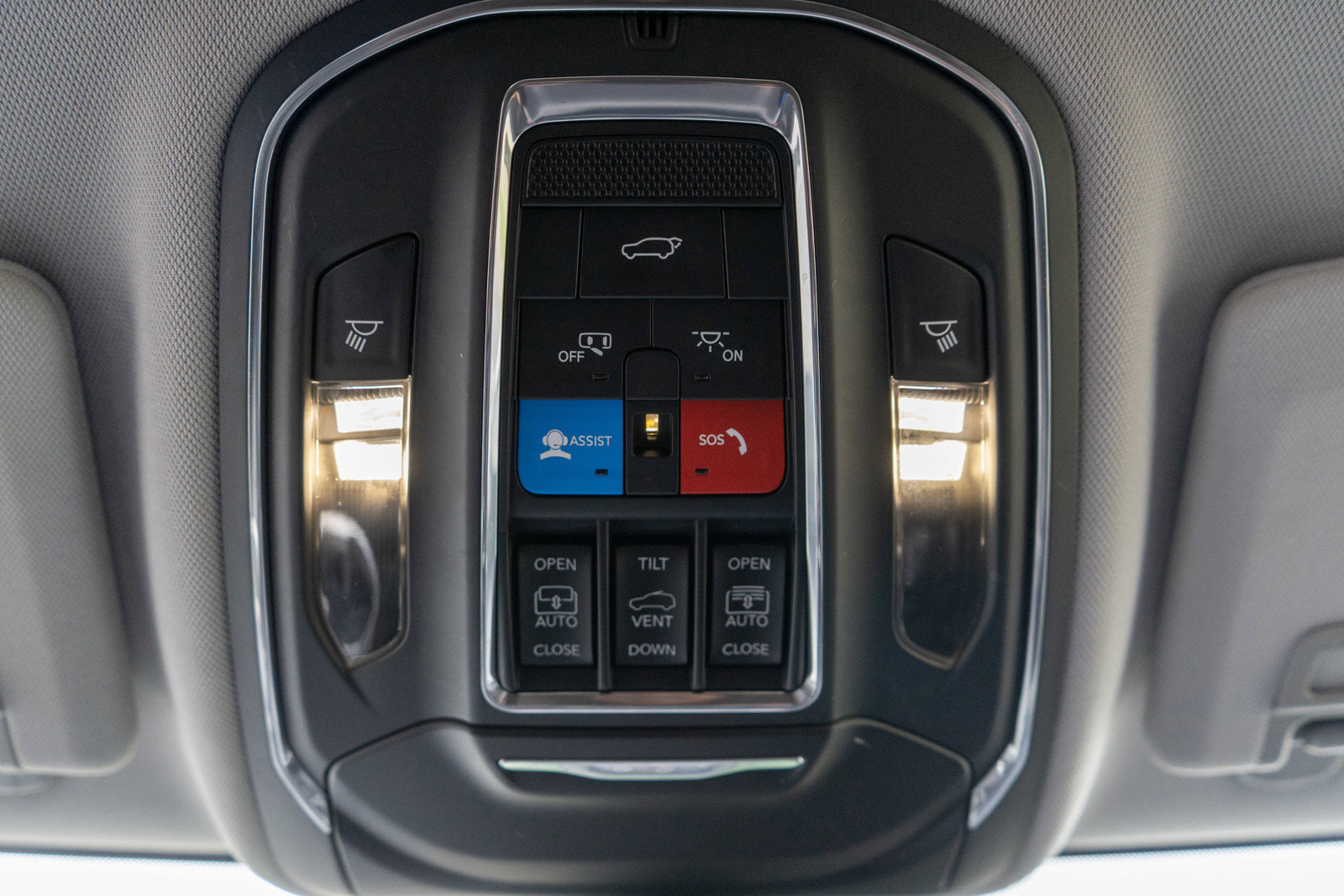 Used 2022 Jeep Grand Cherokee Limited 4xe w/ Luxury Tech Group II AWD/4WD image 25