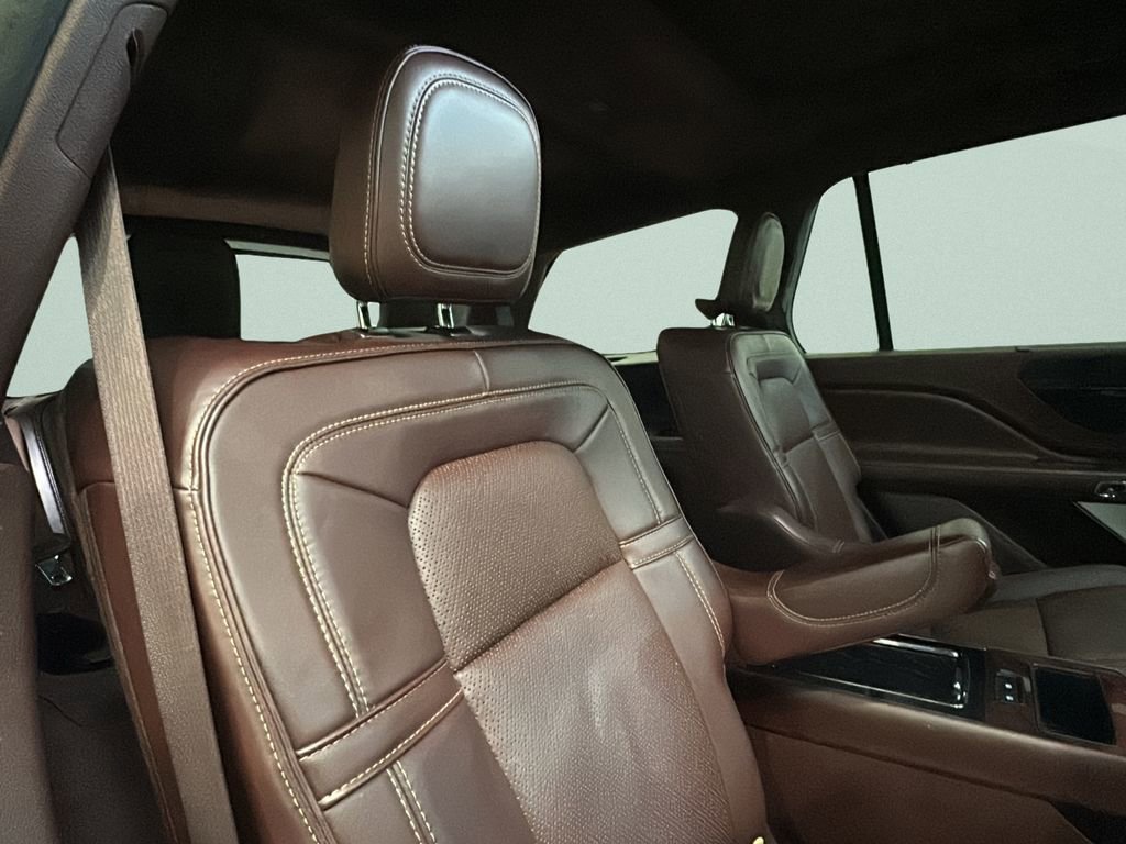 Used 2022 Lincoln Aviator Black Label Grand Touring image 13