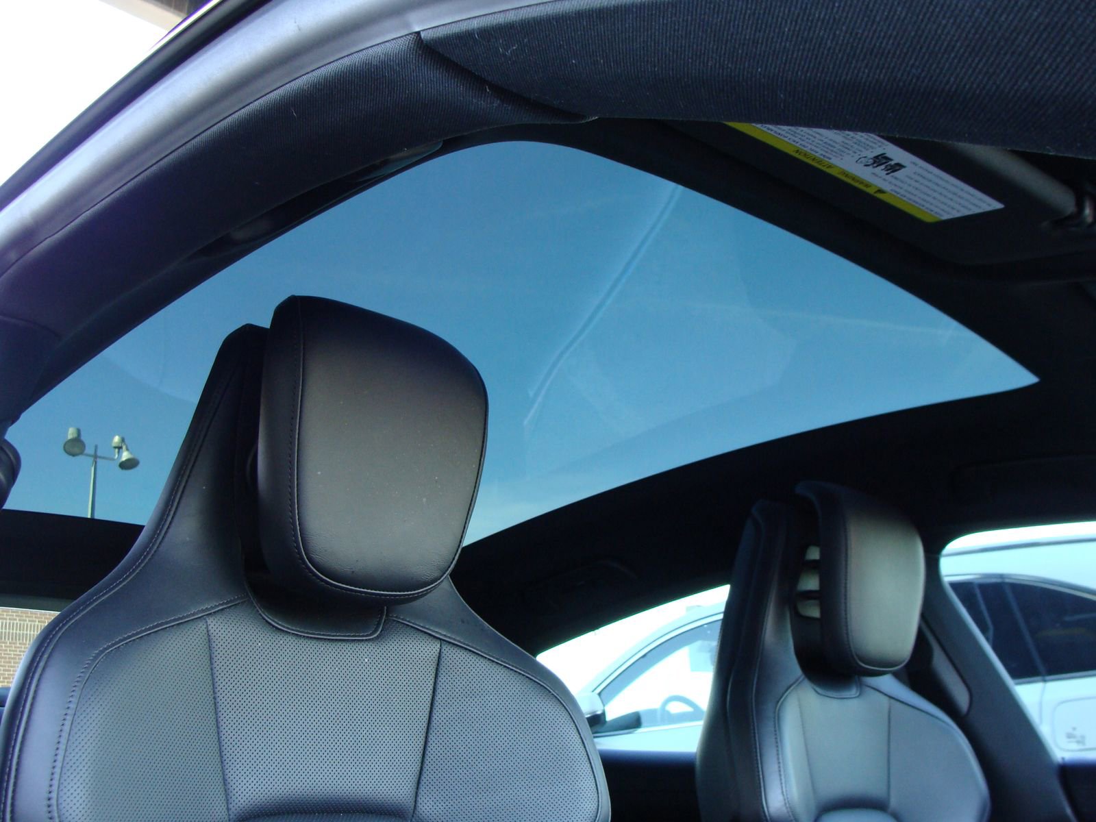 Used 2020 Porsche Taycan 4S image 12