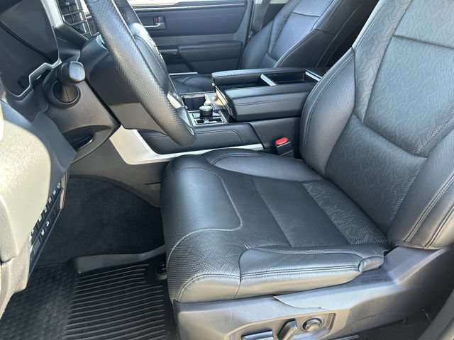 Used 2024 Toyota Tundra Limited AWD/4WD image 21