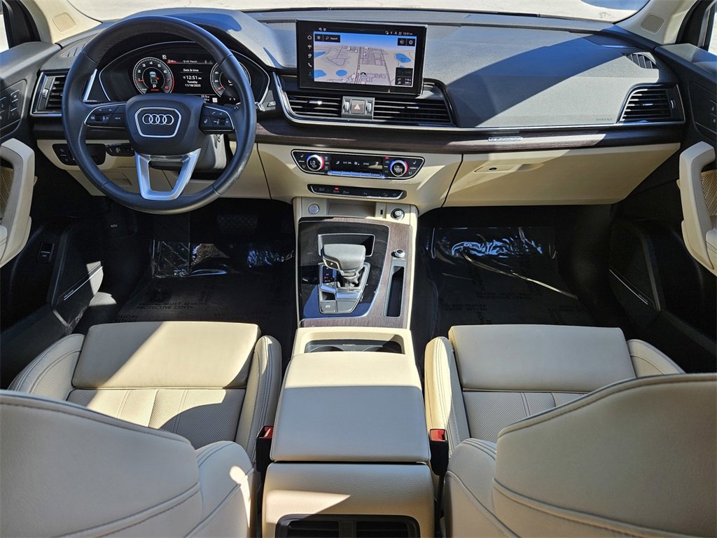 Used 2025 Audi Q5 2.0T Premium Plus w/ Premium Plus Package image 41