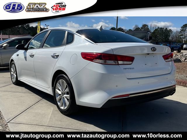 Used 2018 Kia Optima LX w/ 17" Alloy Wheels Package FWD image 4