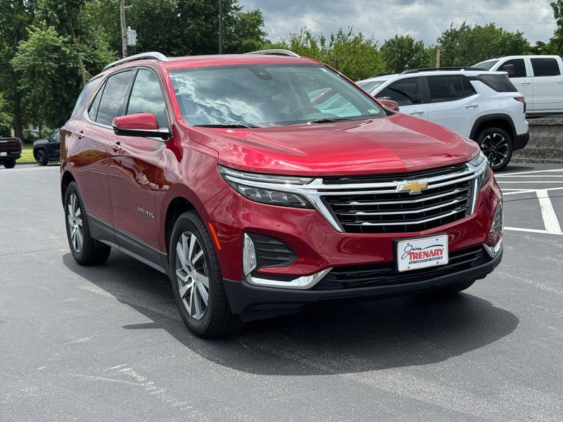 Used 2022 Chevrolet Equinox Premier w/ LPO, Floor Liner Package AWD/4WD image 2