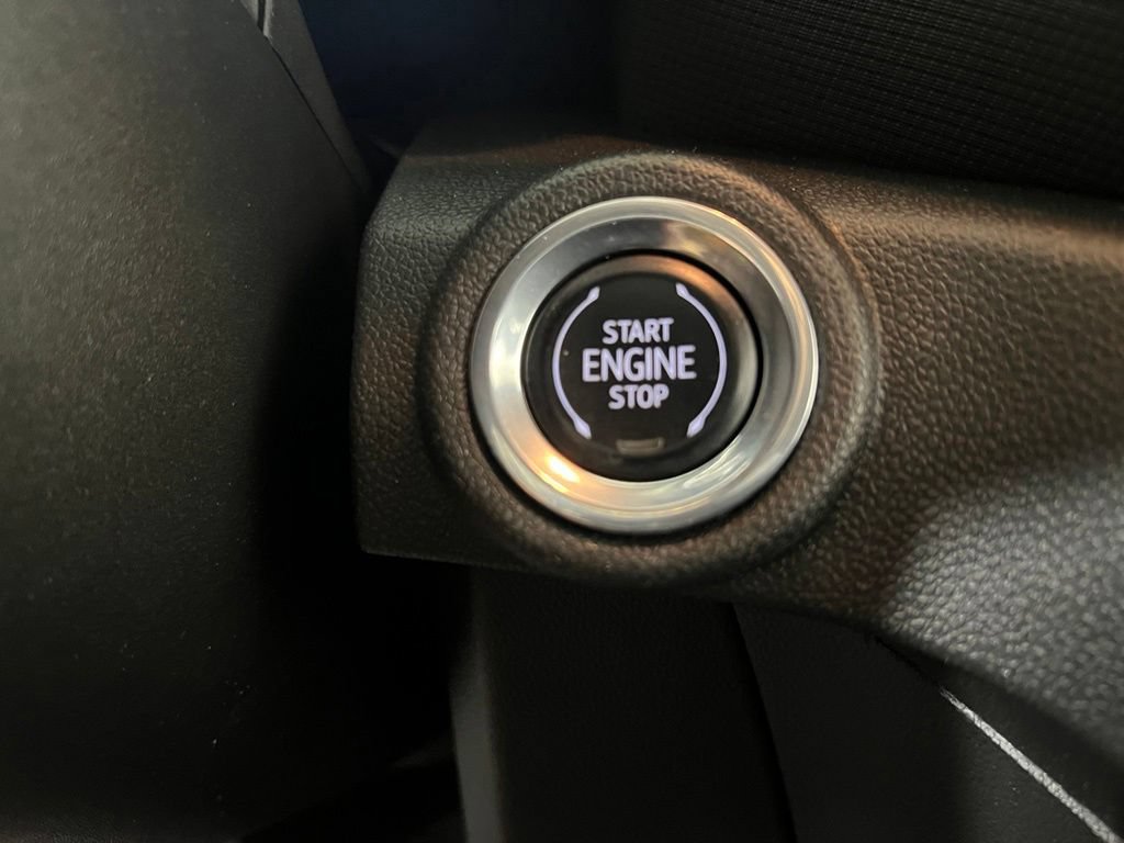 Certified 2022 Chevrolet TrailBlazer LT w/ Convenience Package FWD image 28