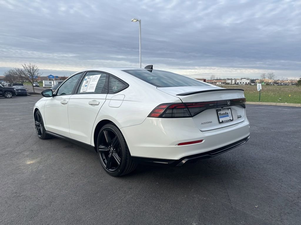 Used 2023 Honda Accord Sport image 5