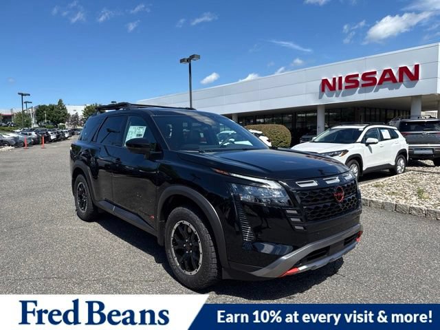 New 2026 Nissan Pathfinder Rock Creek w/ Rock Creek Premium Package AWD/4WD image 1