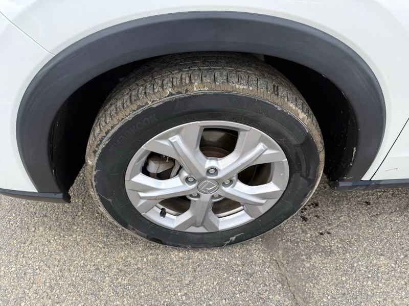 Used 2023 Honda HR-V LX image 15