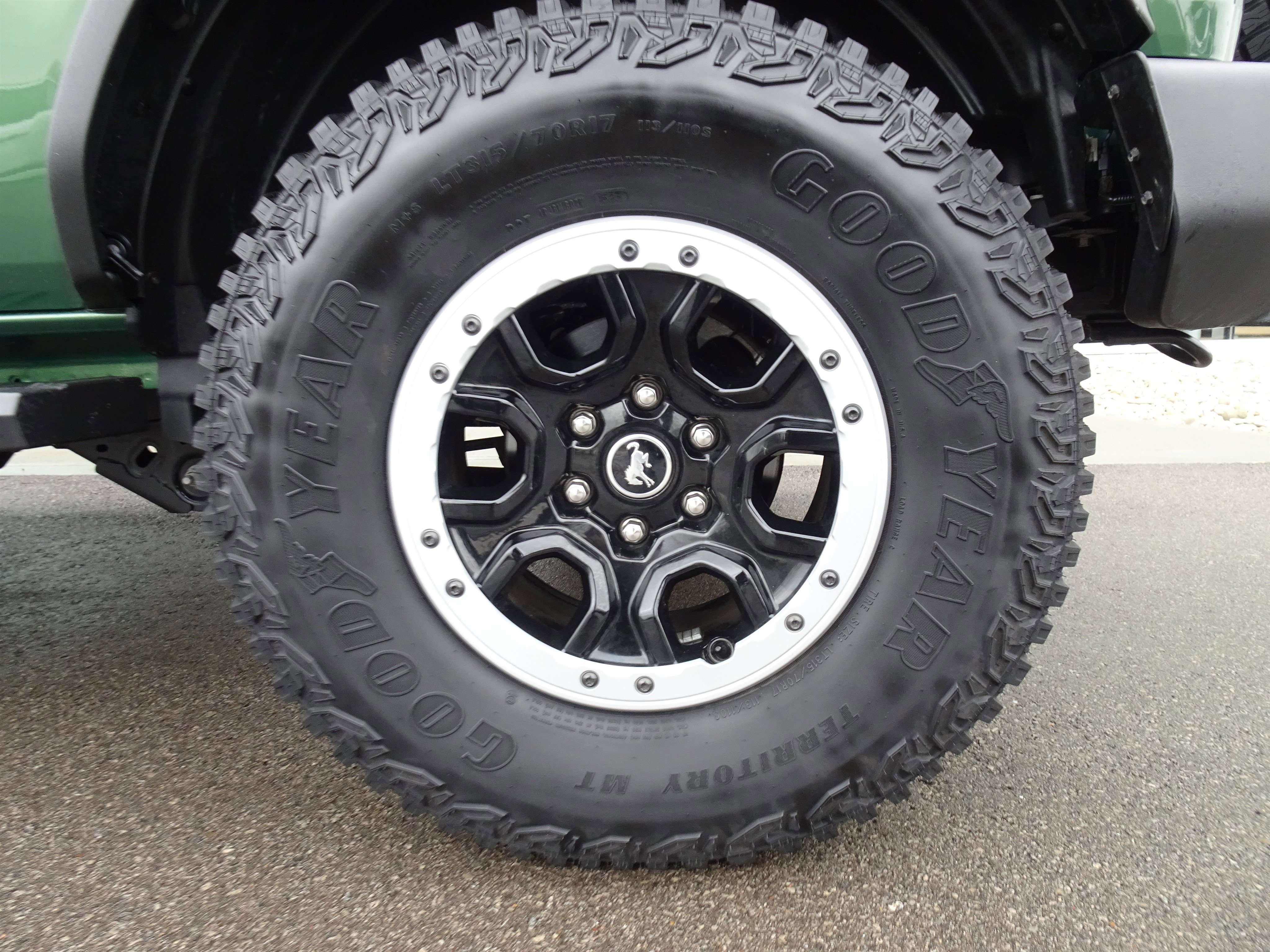 Used 2023 Ford Bronco Big Bend w/ Sasquatch Package image 24