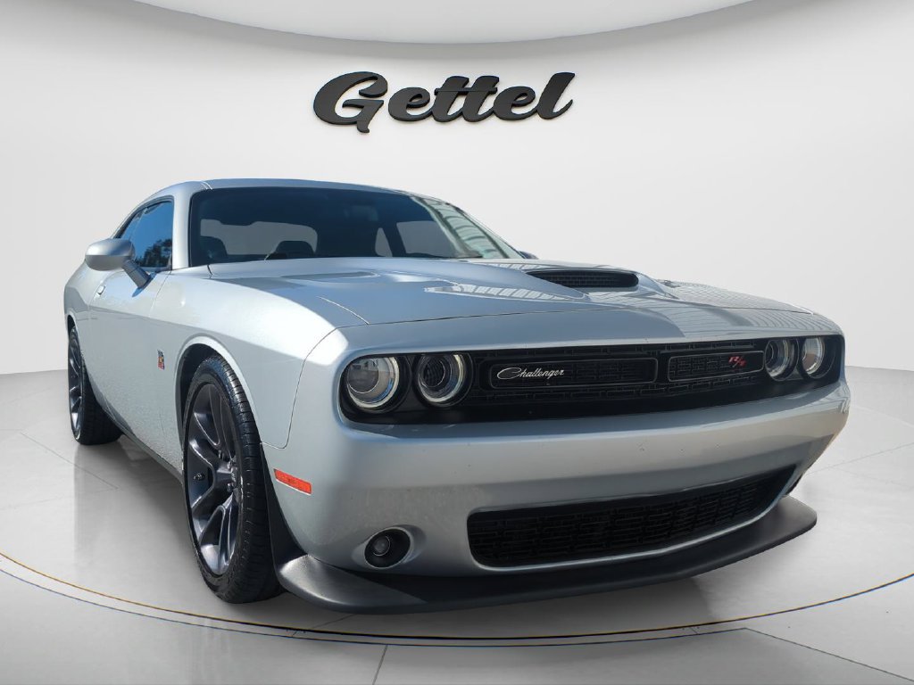 Used 2023 Dodge Challenger R/T Scat Pack RWD image 1