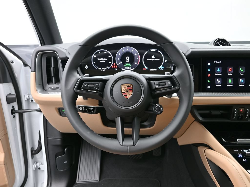 Certified 2025 Porsche Cayenne E-Hybrid AWD/4WD image 21