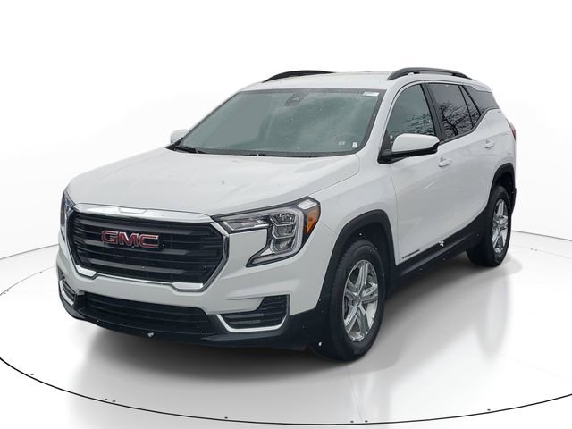 Certified 2023 GMC Terrain SLE w/ Driver Convenience Package image 3