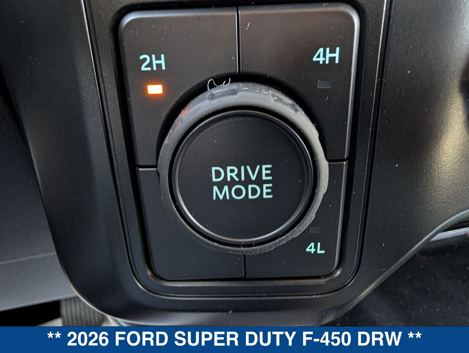 New 2026 Ford F450 Lariat AWD/4WD image 32