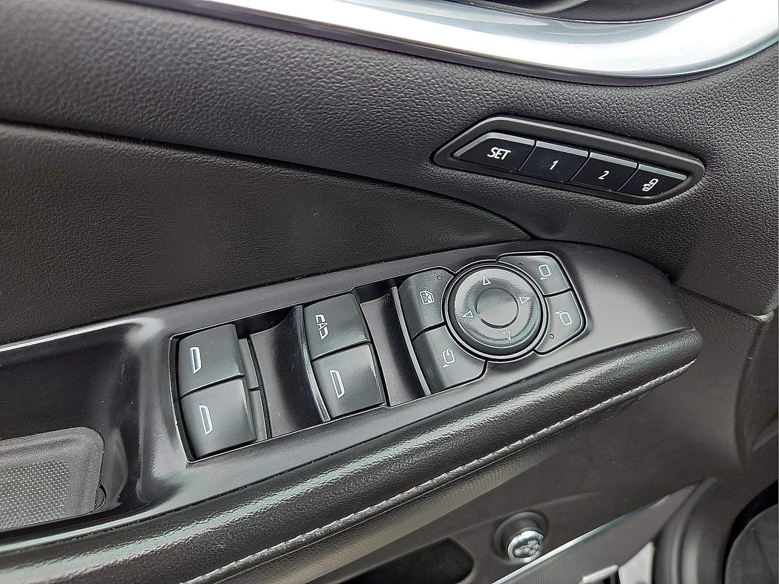 Certified 2019 Buick Enclave Avenir w/ Avenir Technology Package AWD/4WD image 22