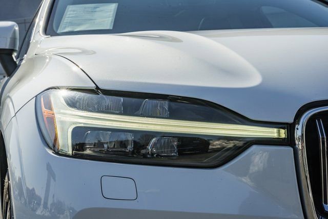 Used 2023 Volvo XC60 B5 Plus w/ Protection Package Premier image 13