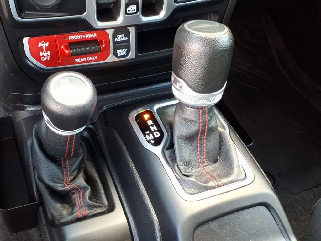 Used 2020 Jeep Gladiator Rubicon w/ LED Lighting Group image 9