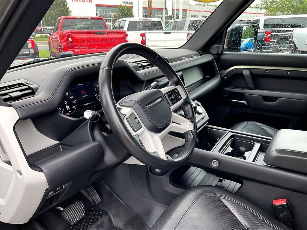 Used 2020 Land Rover Defender 110 S AWD/4WD image 8
