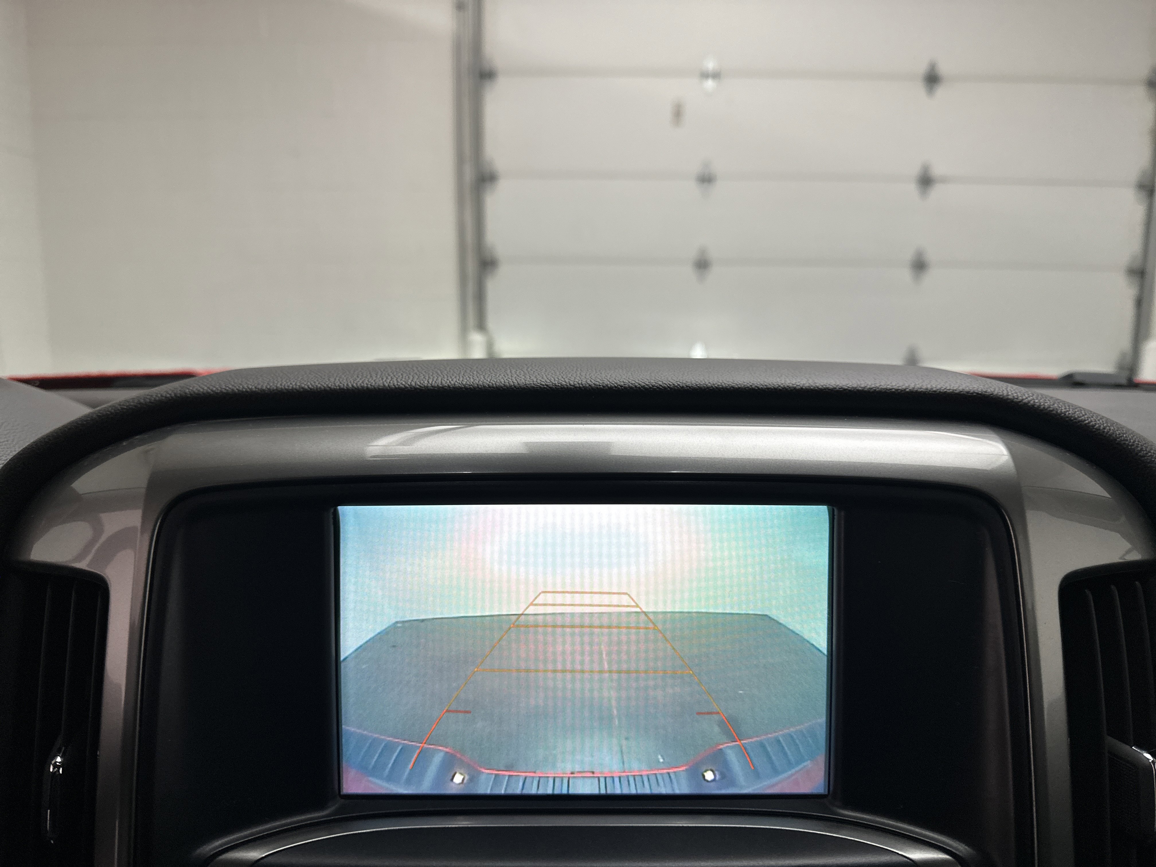 Used 2018 Chevrolet Silverado 1500 LT image 31