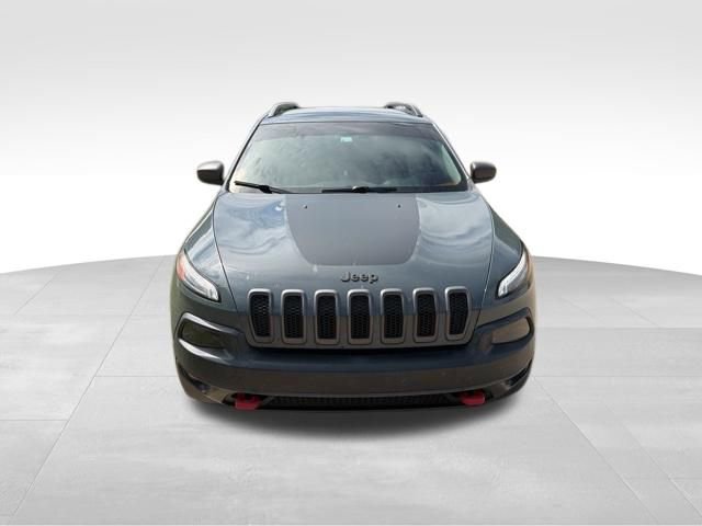 Used 2015 Jeep Cherokee Trailhawk w/ Cold Weather Group image 9