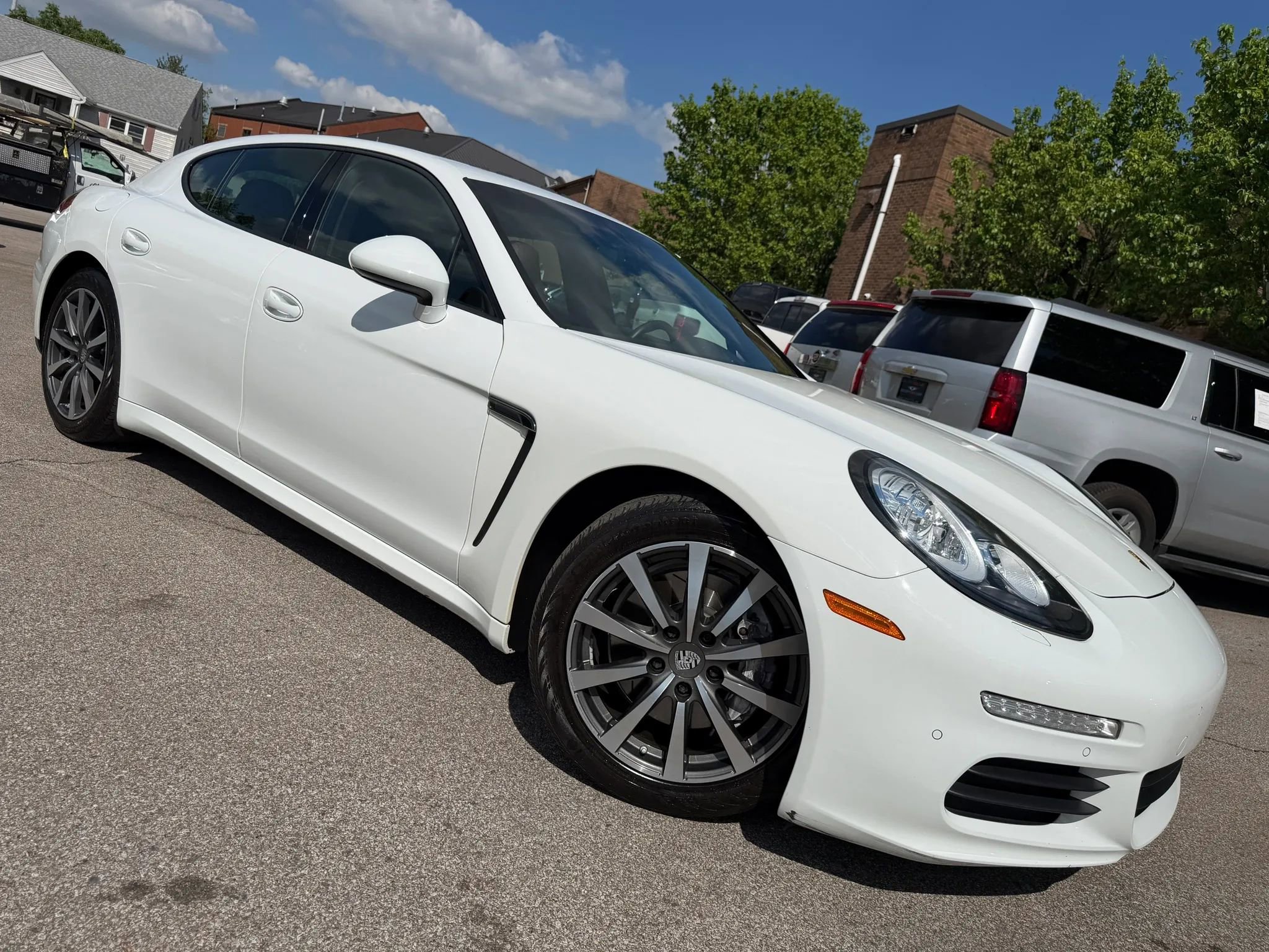Used 2015 Porsche Panamera w/ Premium Package RWD image 53