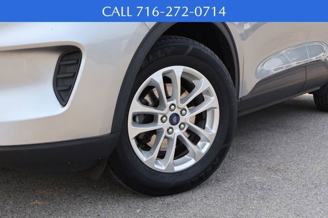 Used 2022 Ford Escape SE image 11
