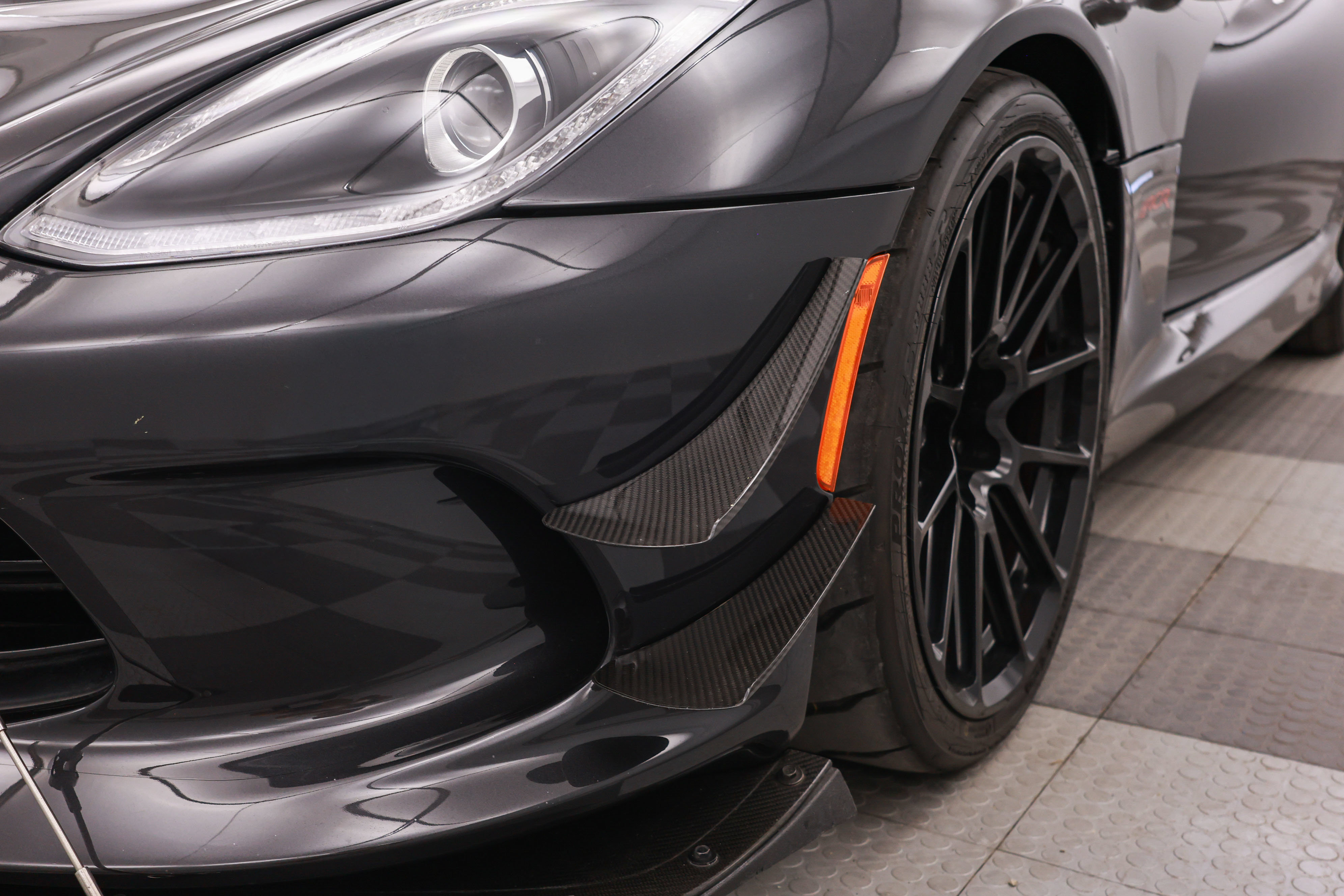 Used 2017 Dodge Viper ACR w/ Extreme Aero Package RWD image 32
