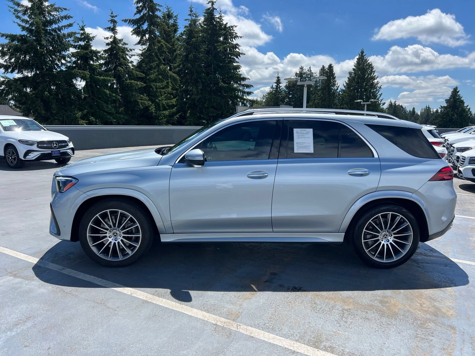 Used 2024 Mercedes-Benz GLE 450 4MATIC image 6