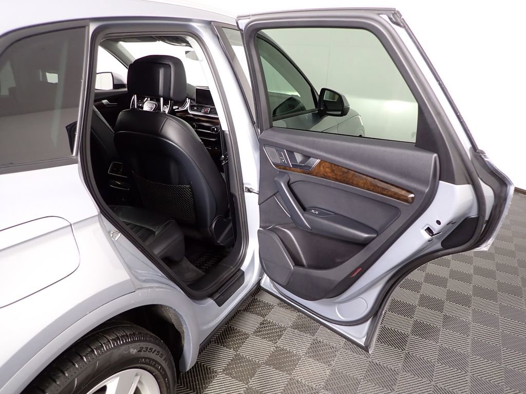 Used 2018 Audi Q5 2.0T Premium image 32