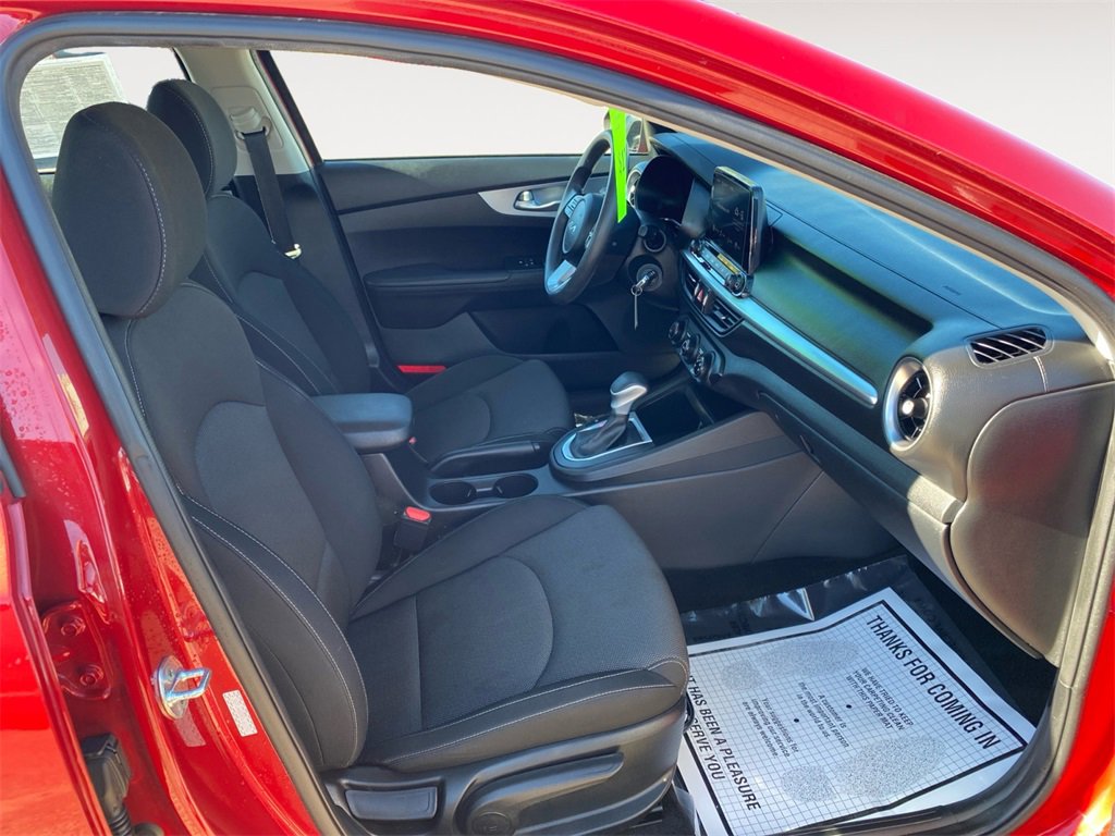 Used 2023 Kia Forte LXS w/ LXS Technology Package image 15