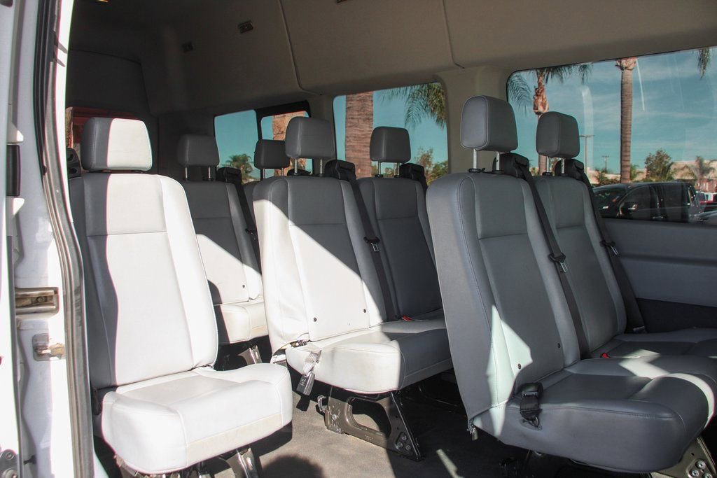 Used 2019 Ford Transit 350 XL image 11