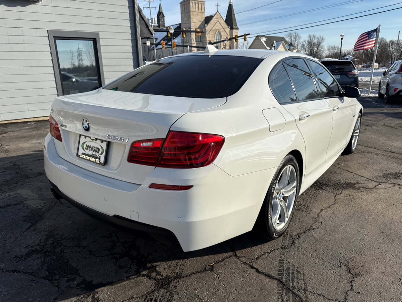 Used 2016 BMW 528i xDrive Sedan image 4