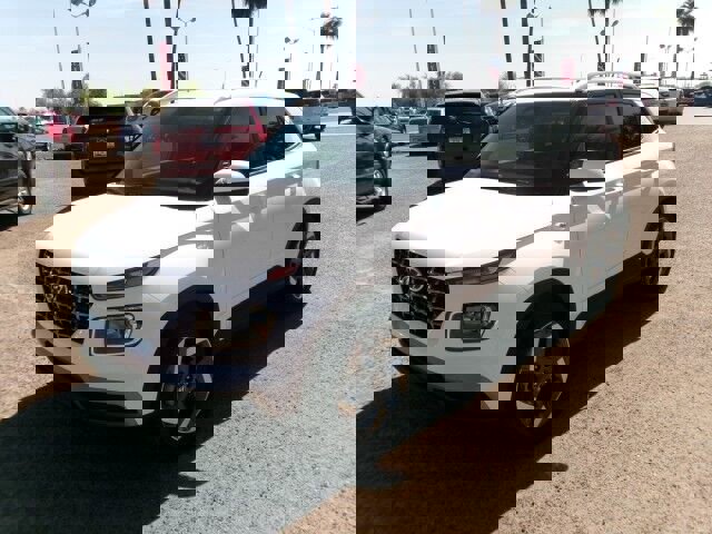 Used 2024 Hyundai Venue SEL